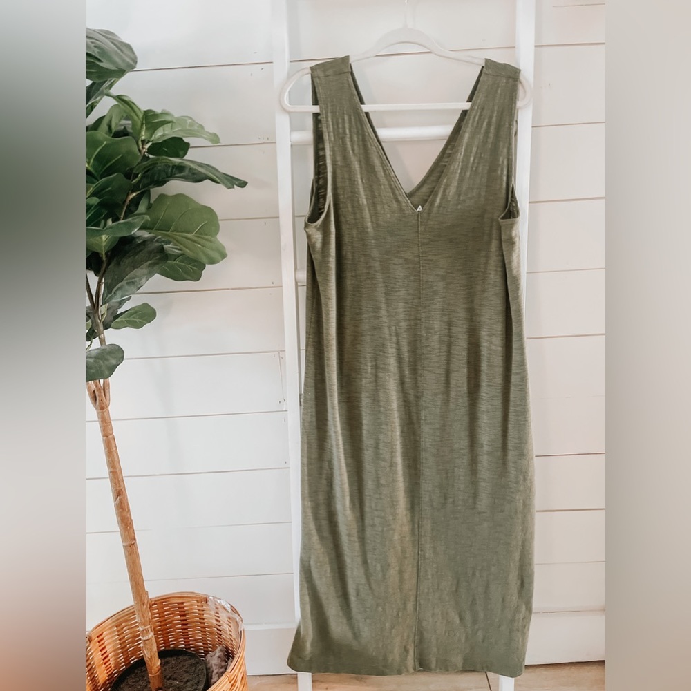Beautiful green Able brand dress! ✨